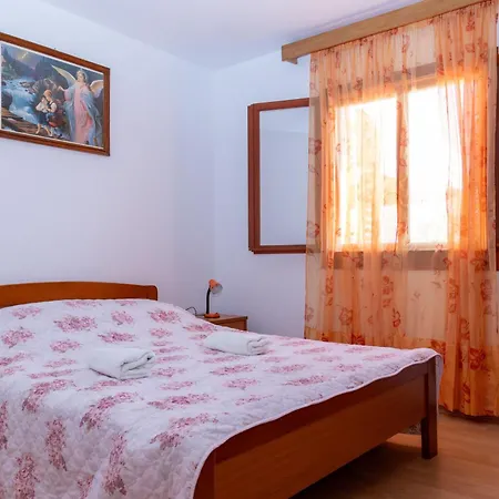 Kuca Ivana Прижба