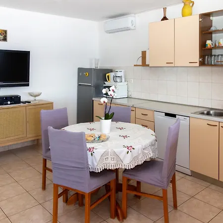 Kuca Ivana * Прижба