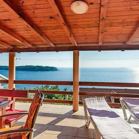 Holiday home Kuca Ivana Prizba