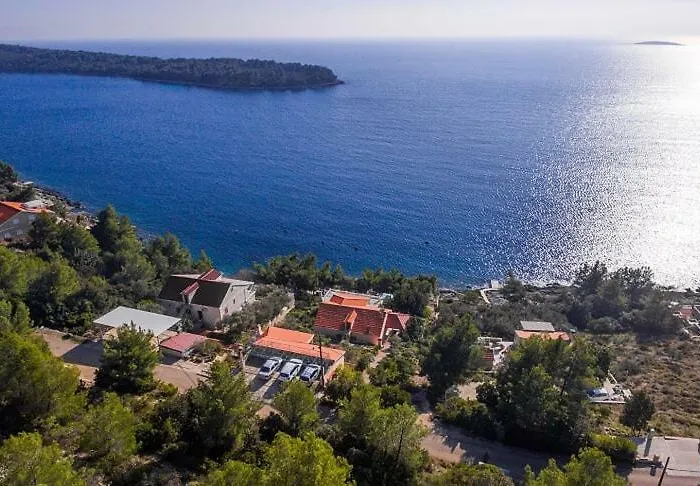 Kuca Ivana Holiday home